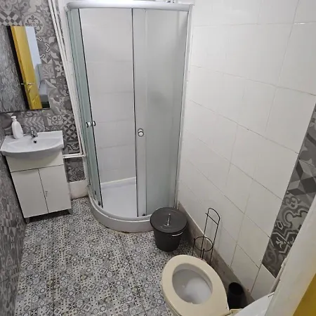 Gara De Nord-banat-4-you Hostel